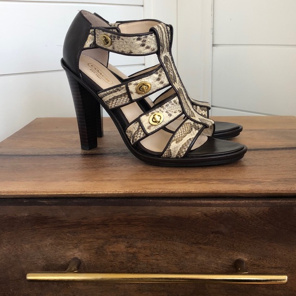 Stunning snakeskin print Tamarah heeled sandal with turn locks. - Picture 1 of 17